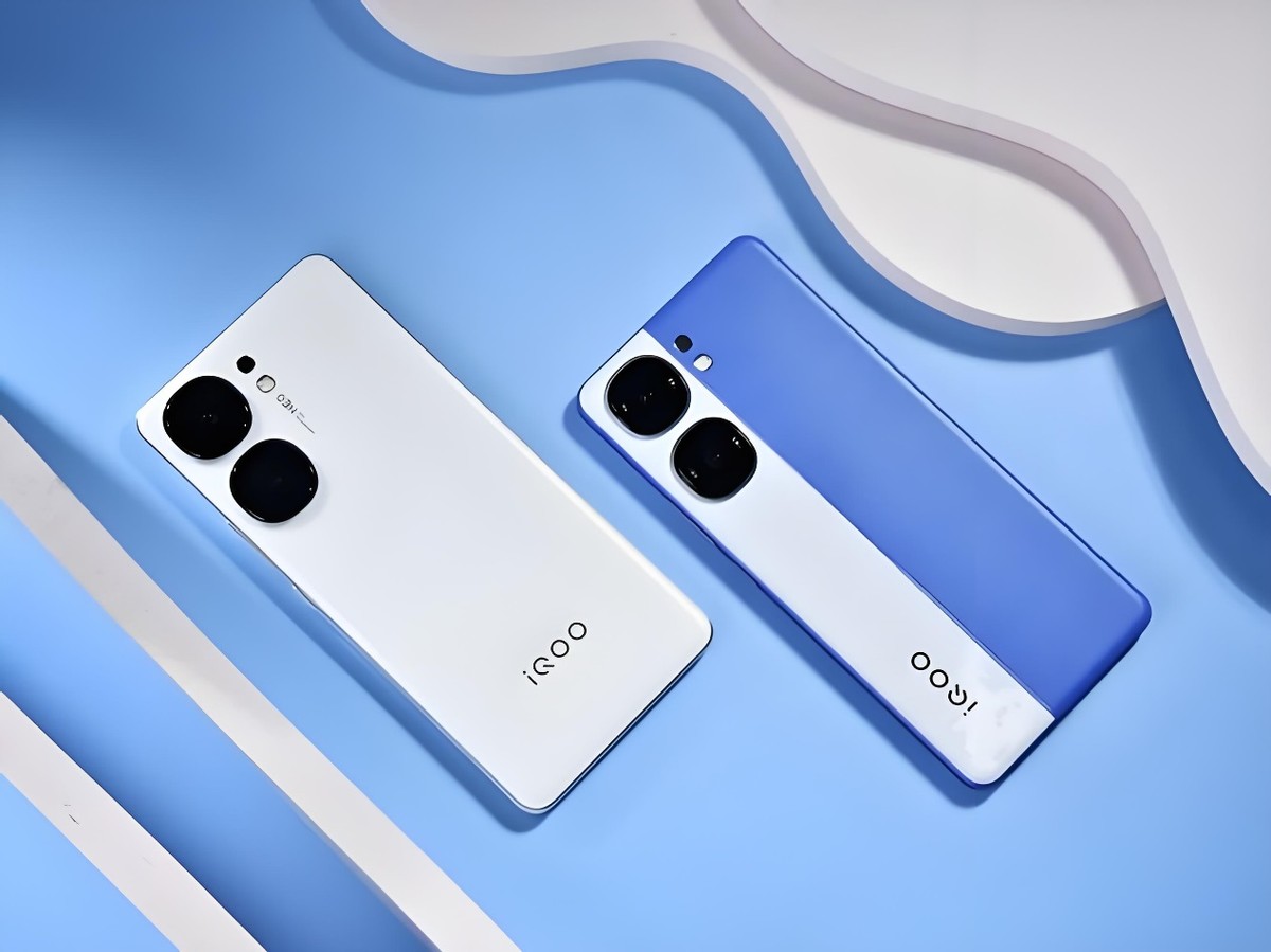 从3299跌至1854,5500mAh+骁龙8Gen3+IMX921,从高端跌至低端市场