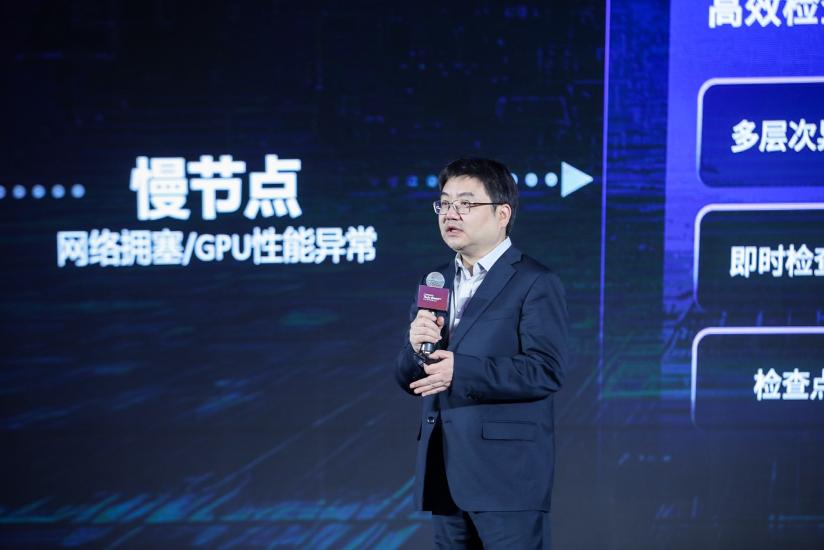 联想领跑大模型2.0时代,基础设施全面升级加速AI普惠