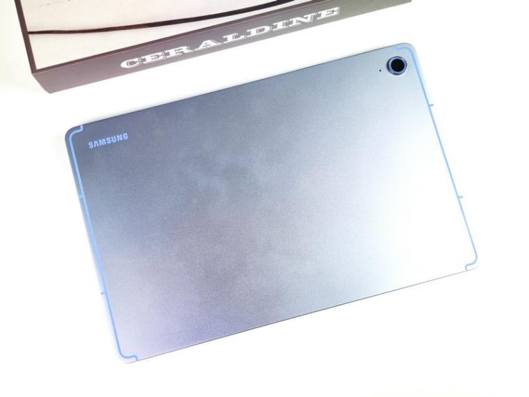 三星Galaxy Tab S10 FE评测:一台「轻旗舰」平板的自我修养