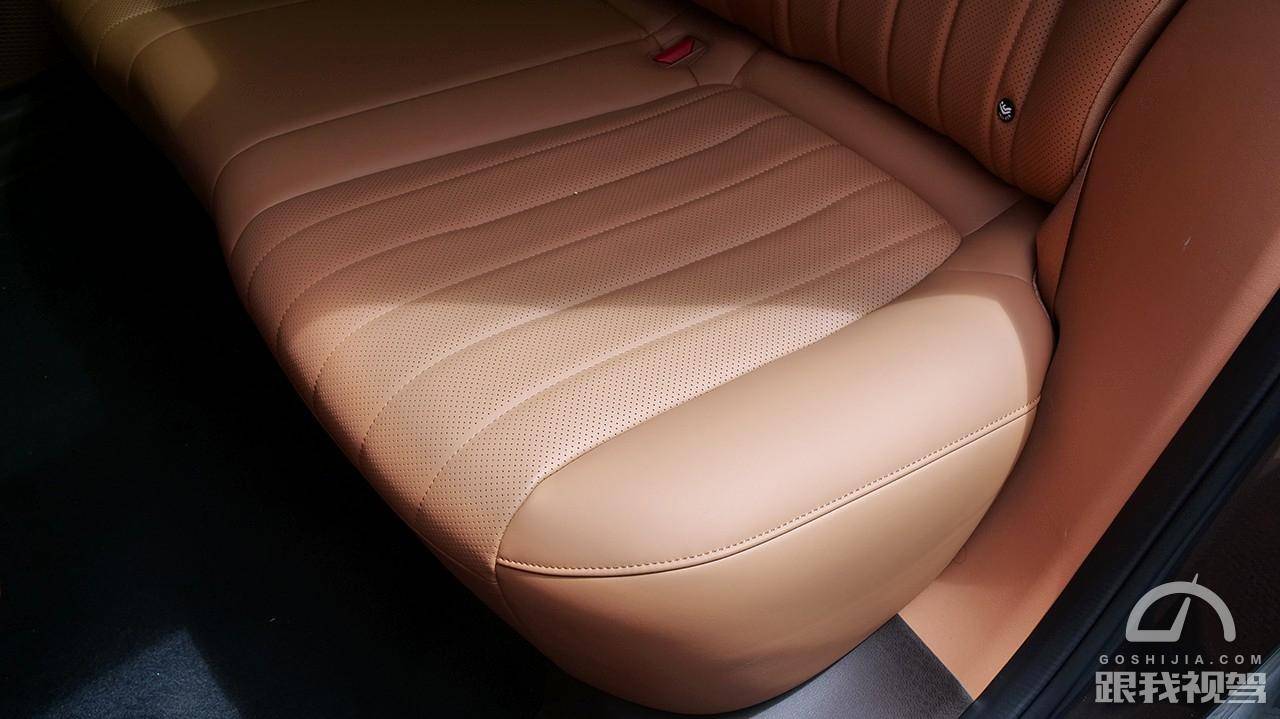 “平替理想L8” 试驾东风风神L8 不到20万的家庭购车新选择